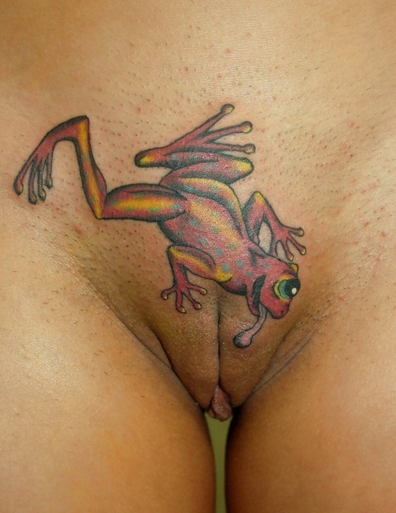 Hentai tattoo on the pubis