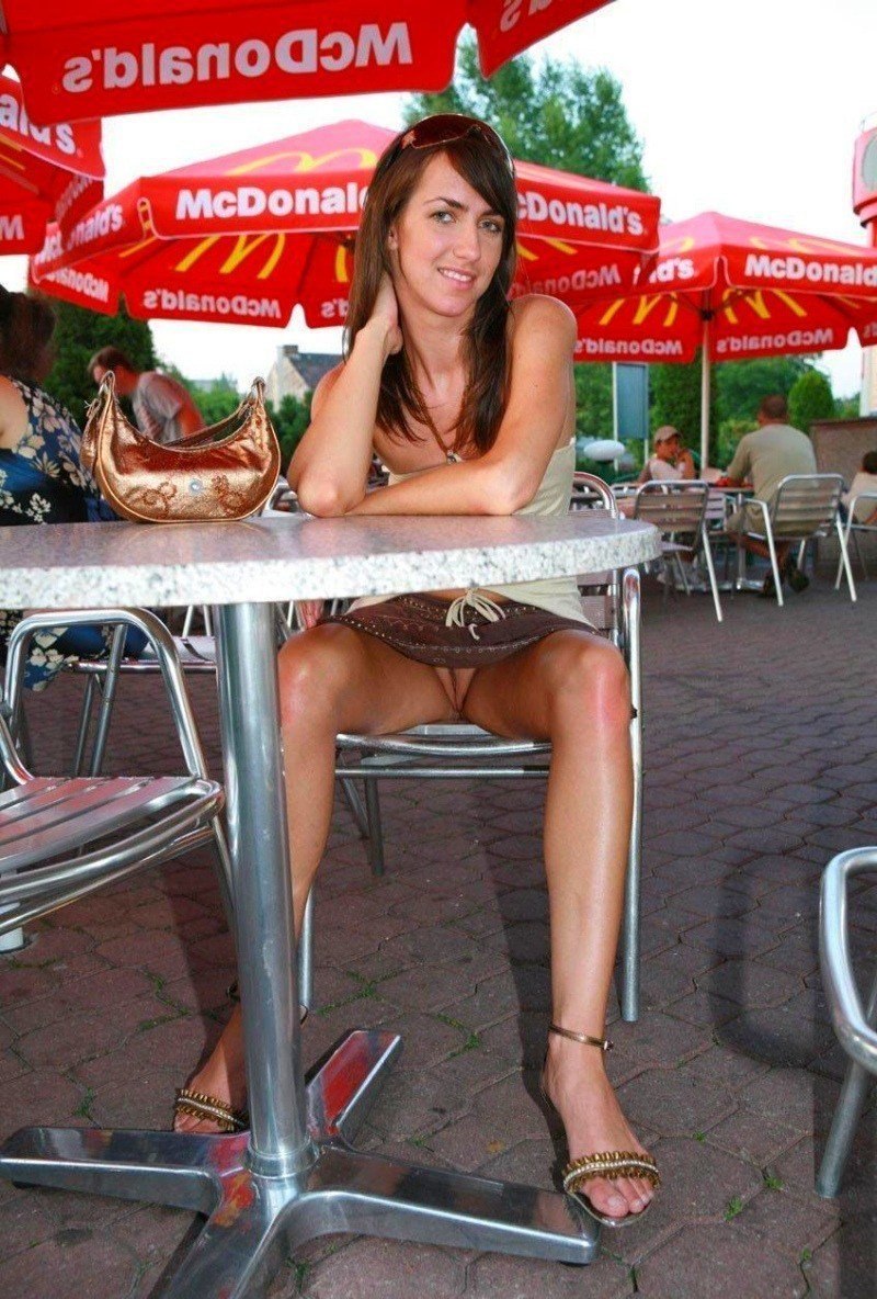 Girls without panties on the street