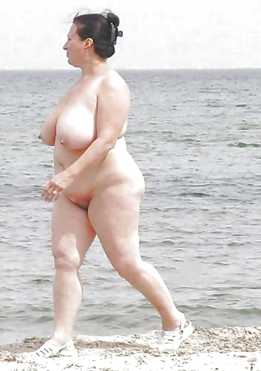 Naked thick women on the beach