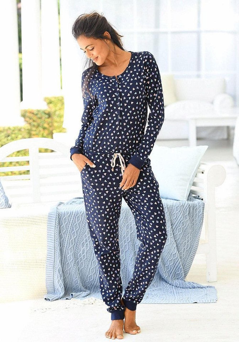 Women's pajamas in polka dots