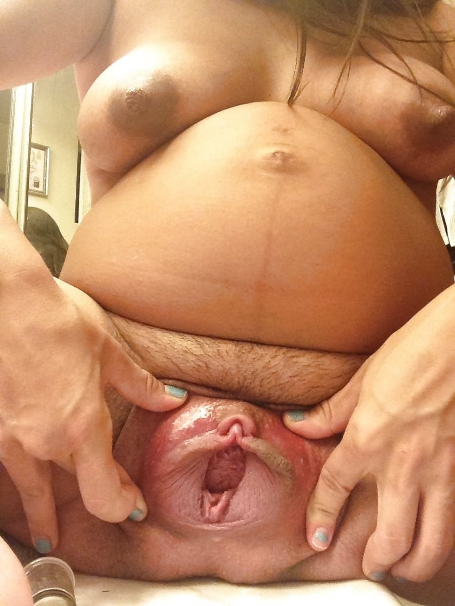 Five porn of wife's worship of uterus