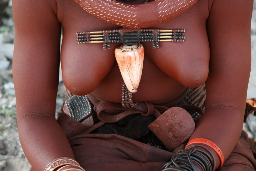 Naked black women Africa