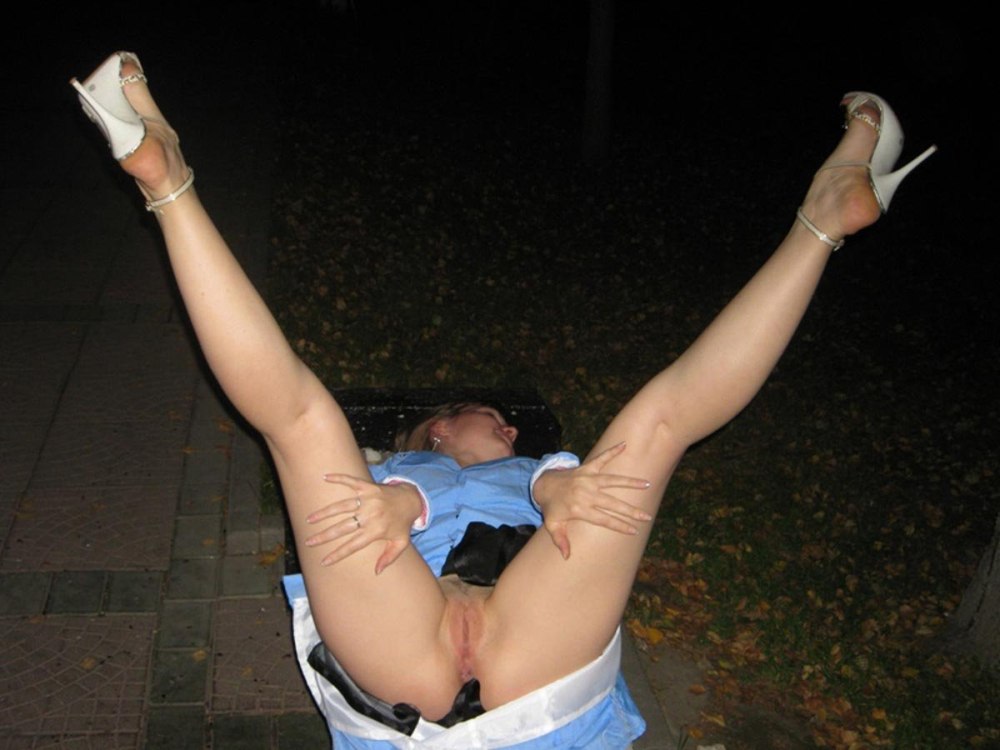 Drunk without panties homemade