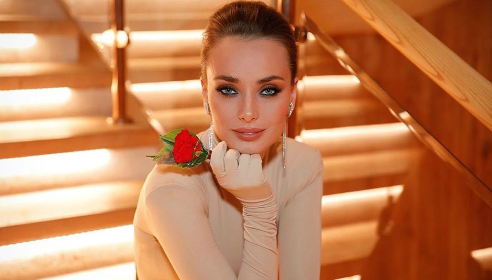 Ksenia Mishina is pregnant