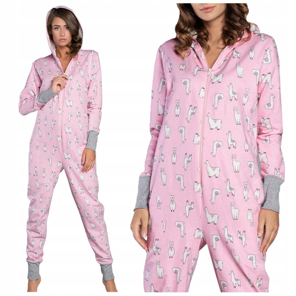 Pajama with pocket pocket
