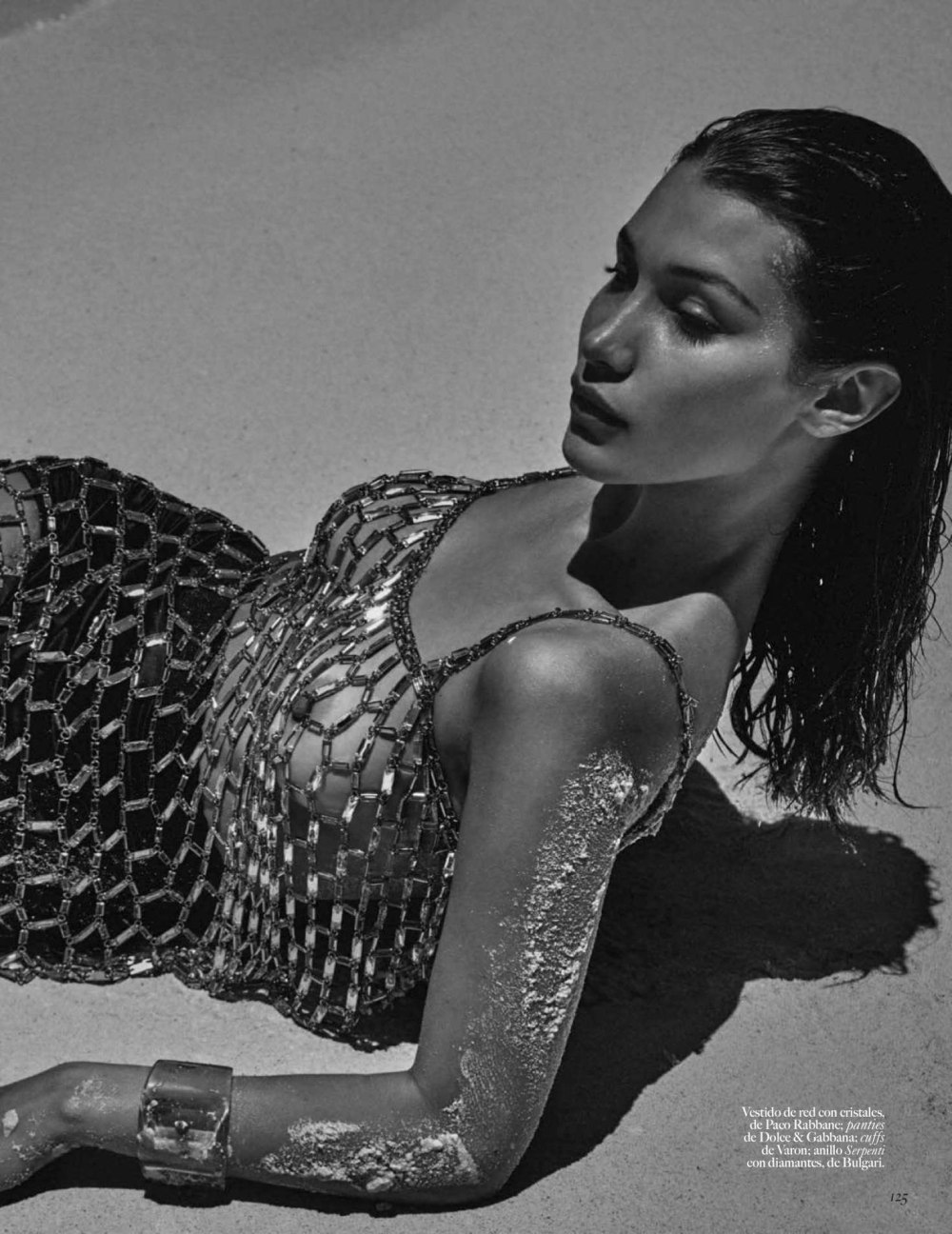 Bella Hadid Topless