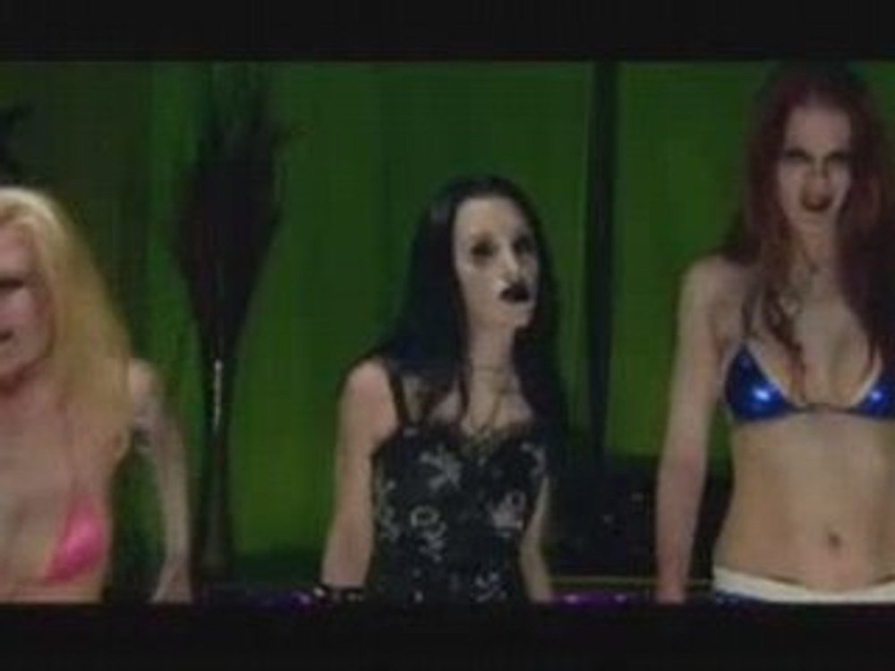 Zombies against striptezers (2012)